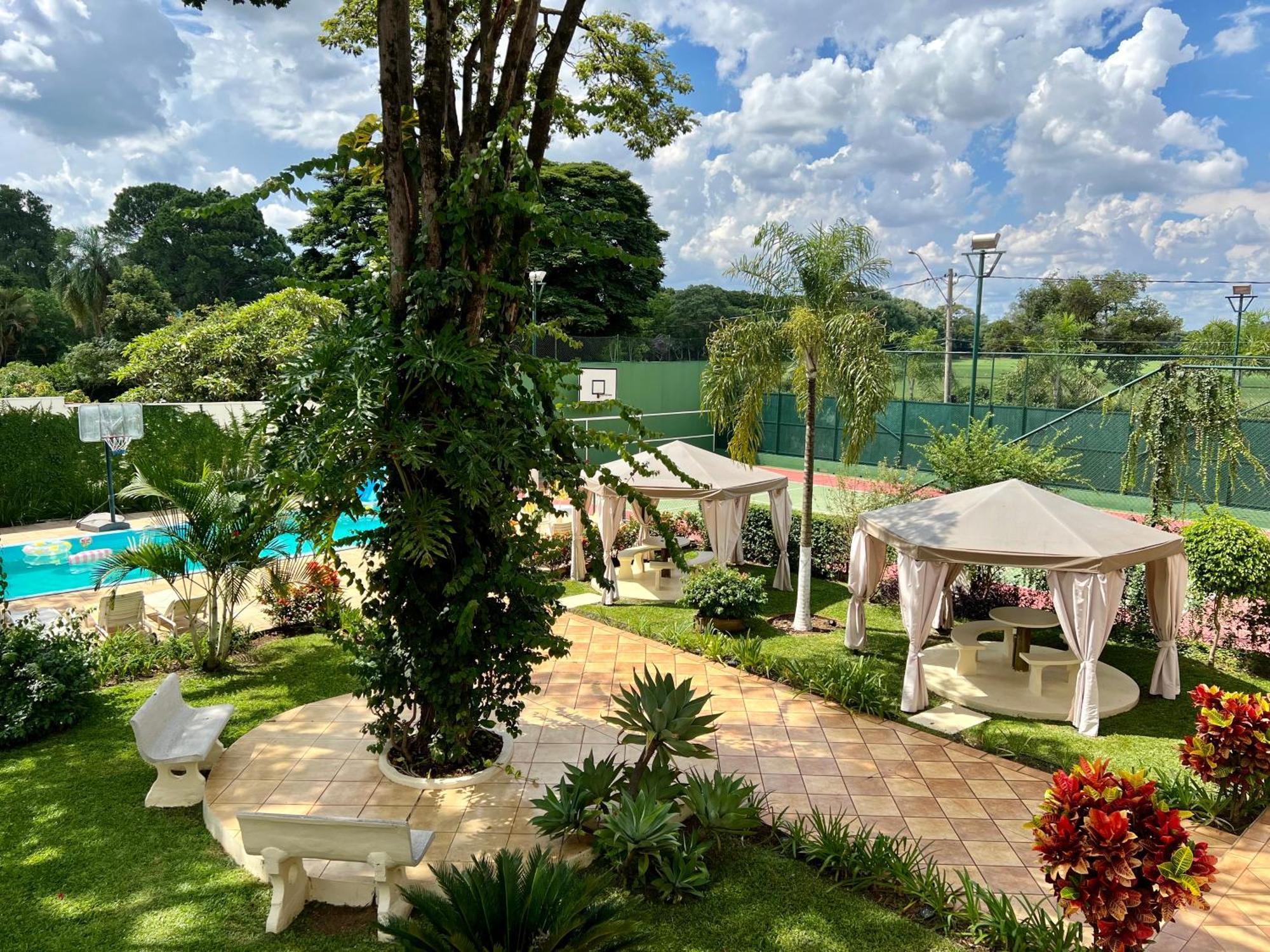 The Helvetia Polo Villa 因达亚图巴 外观 照片